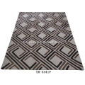 Hand-tufted Carpet / Rug